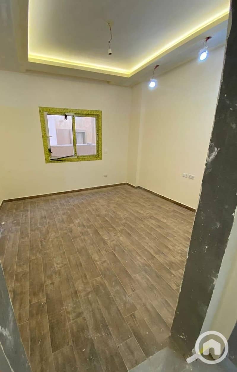 14 d9cd9b8f-4252-4d5b-be00-6c0438d0bfa4. jpg