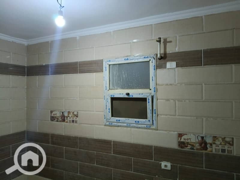 6 1d2f854d-5294-439d-9c51-8f4f45a3aea8. jpg