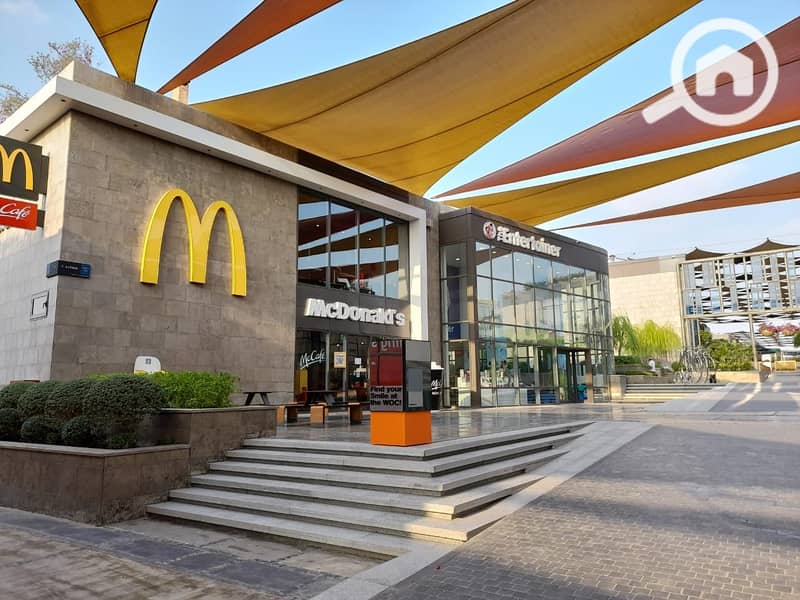 4 WhatsApp Image 2022-11-09 at 3.21. 43 PM (2). jpeg