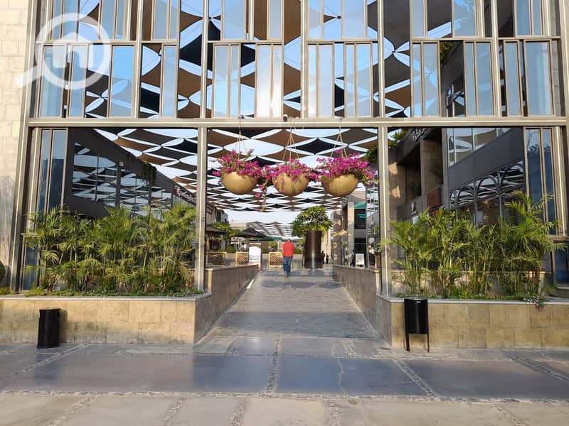 5 WhatsApp Image 2022-11-09 at 3.21. 43 PM. jpeg