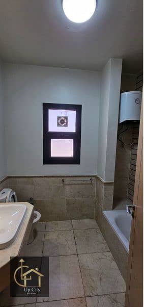 13 Screenshot 2025-12-02 203340. png