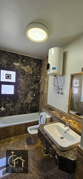 14 Screenshot 2025-12-02 203402. png