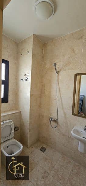 16 Screenshot 2025-12-02 203444. png