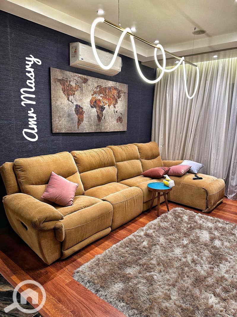 2 91842dbf-a898-4af3-a691-a86e03073bc2. jpg