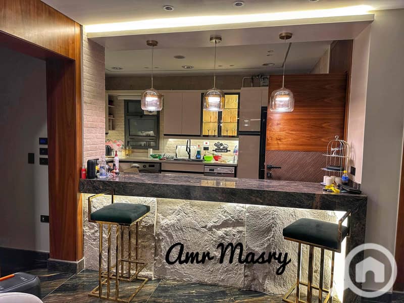 3 037cd65c-7247-4b61-b570-b35f83f6515a. jpg