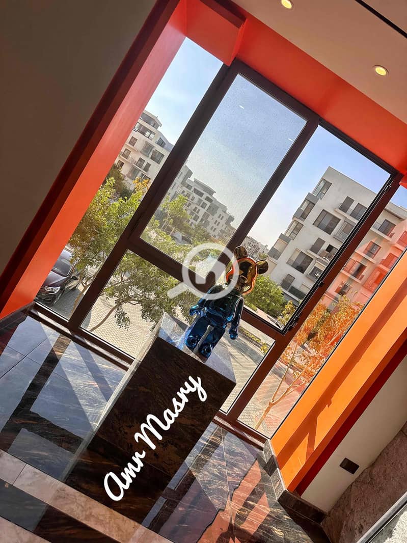 9 8ff2ebf4-9375-4e91-a7ff-9f9c8f7bf2f8. jpg