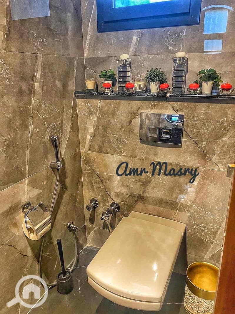 9 5c375fdb-50ef-4d3f-9ed4-50a266bfd52e. jpg