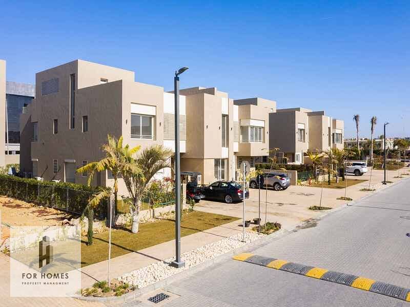 2 new Crown Thumbnail. jpg