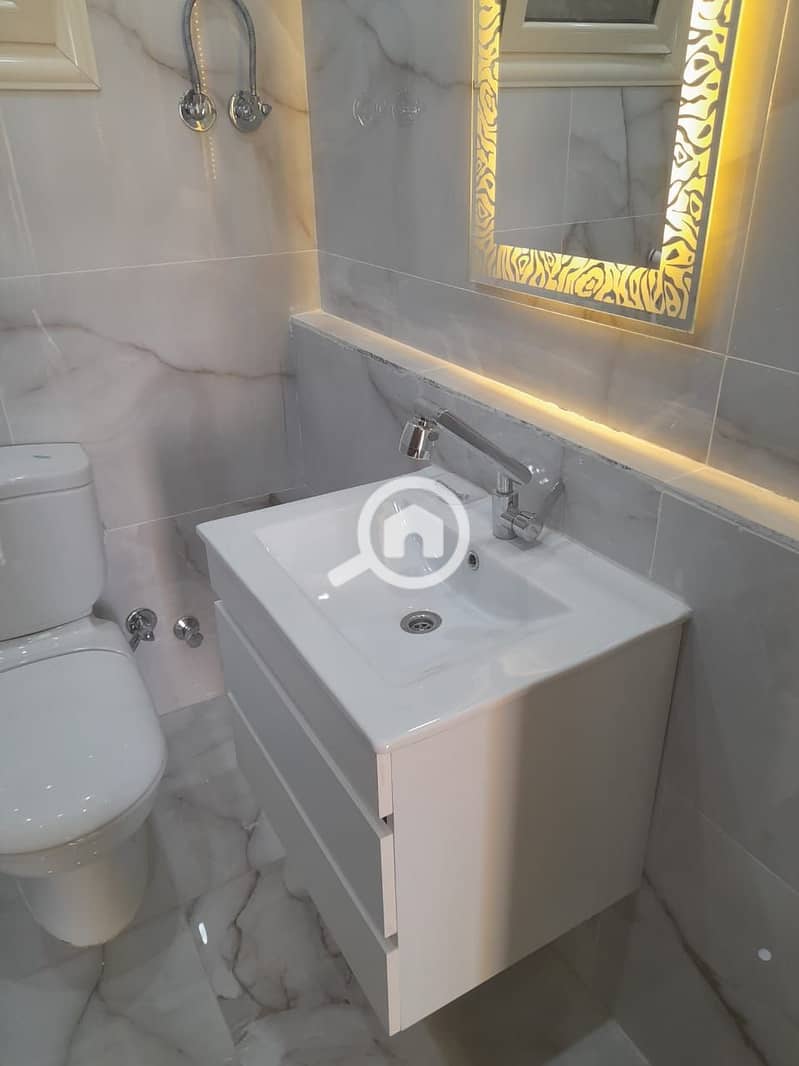 6 751504ac-4b91-4b5b-822f-16c8a2a04de8. jpg