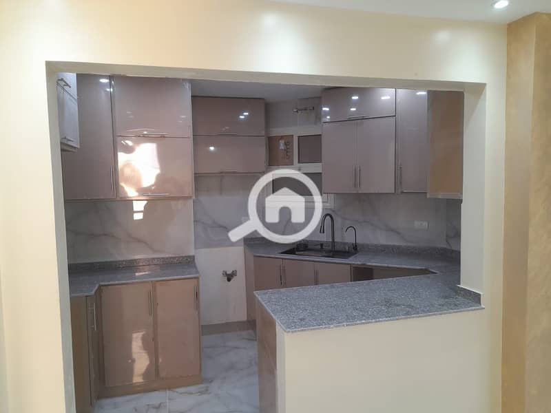 16 c6ed080b-698c-4426-b2aa-23a6d1c87eb2. jpg