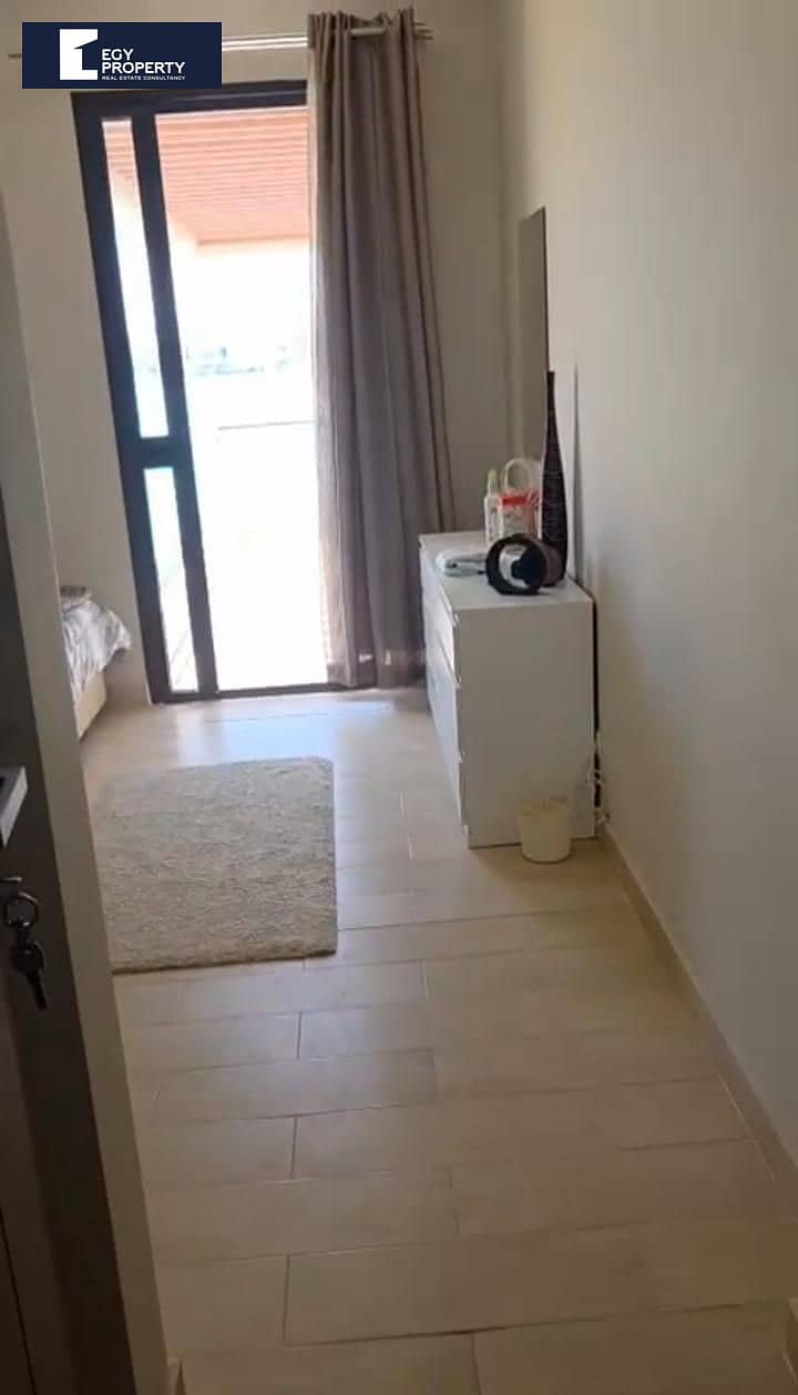 3 _files_0d2ce5d1-b33b-41f2-8e93-9cc57e1cd328. jpg