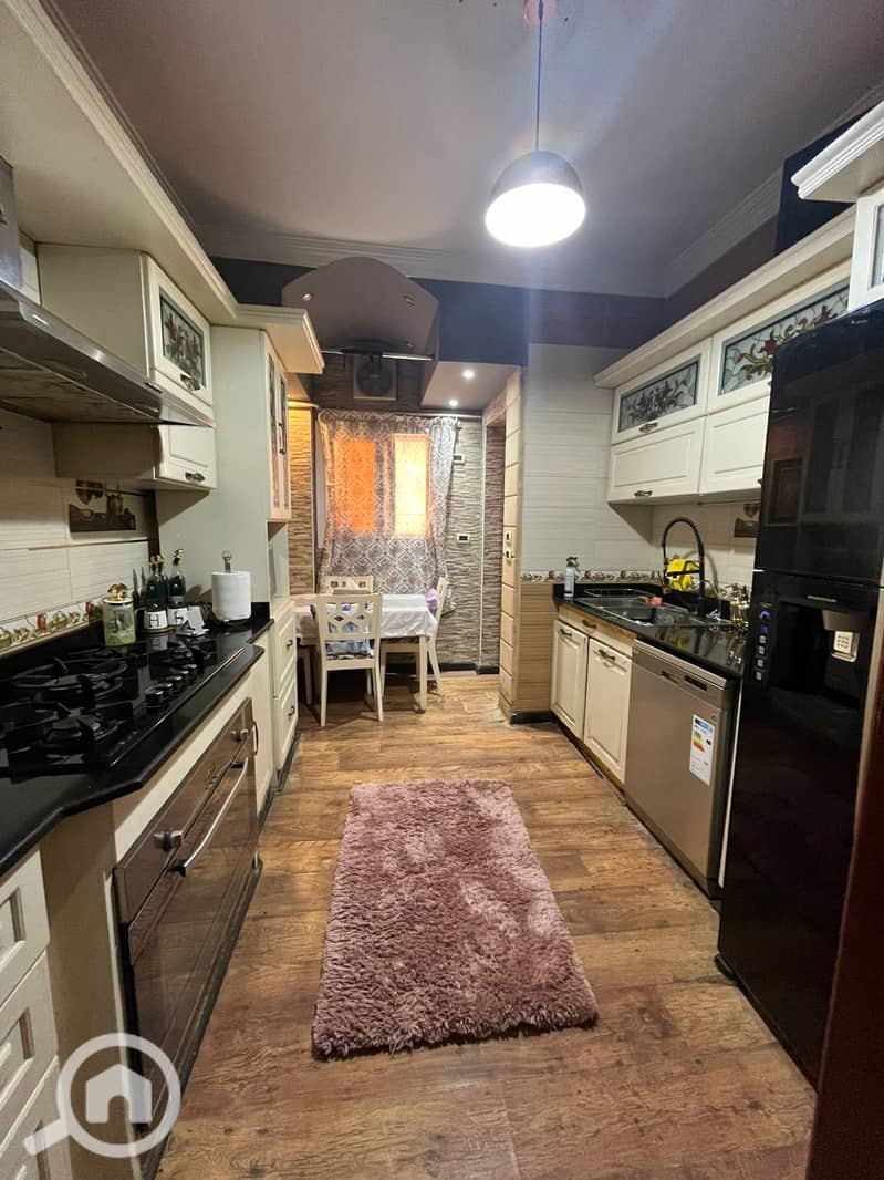 2 27c71b65-5338-472f-844f-49c2e23075c9. jpg