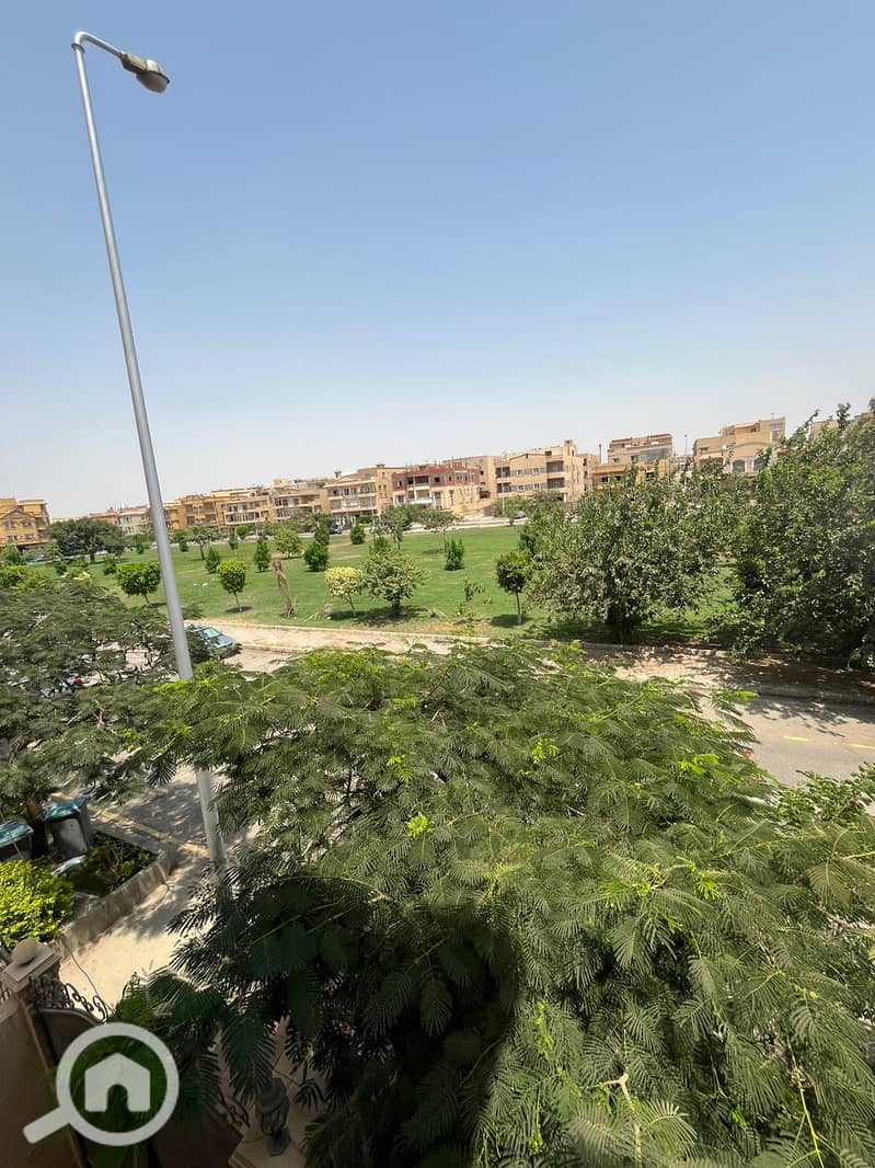 4 8aad9750-5100-40af-a1c8-a17358cbff56. jpg