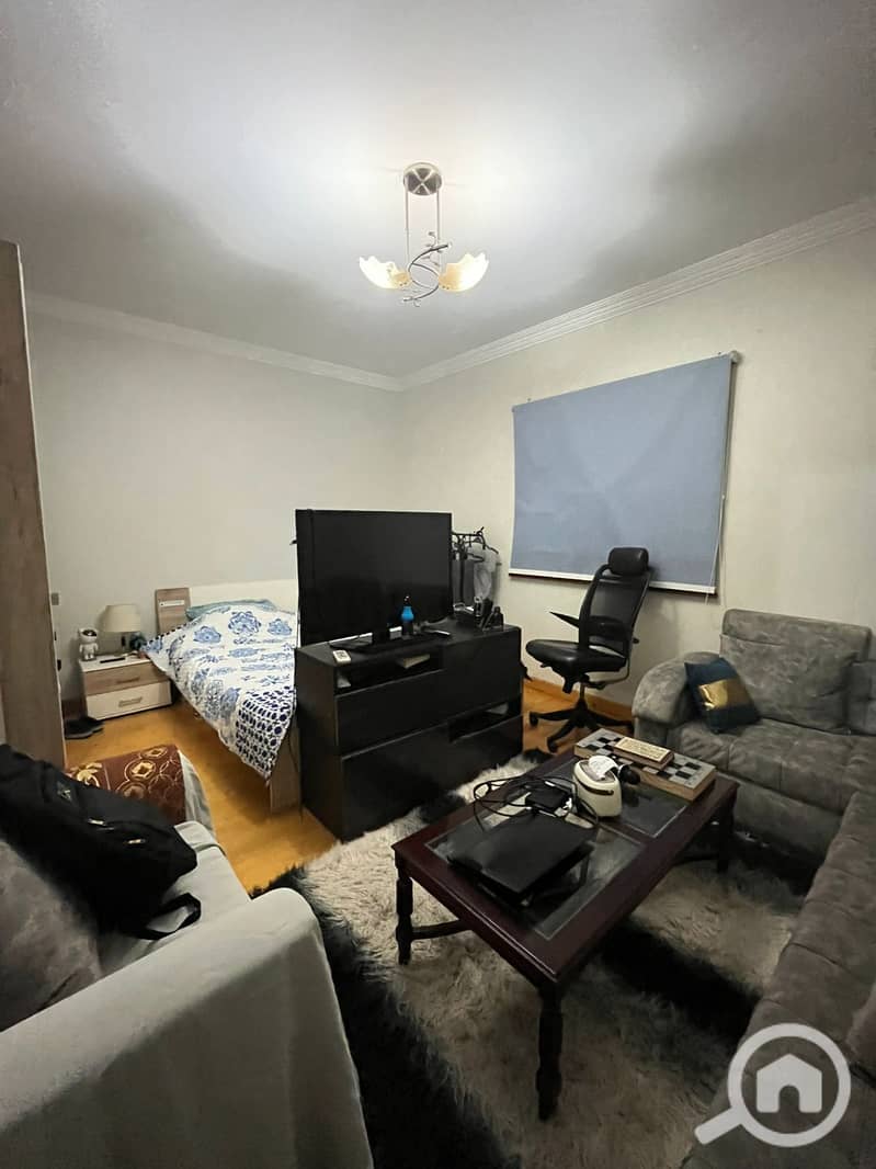 10 e978f63f-3c99-40a2-95ea-b24e72cc6f0e. jpg