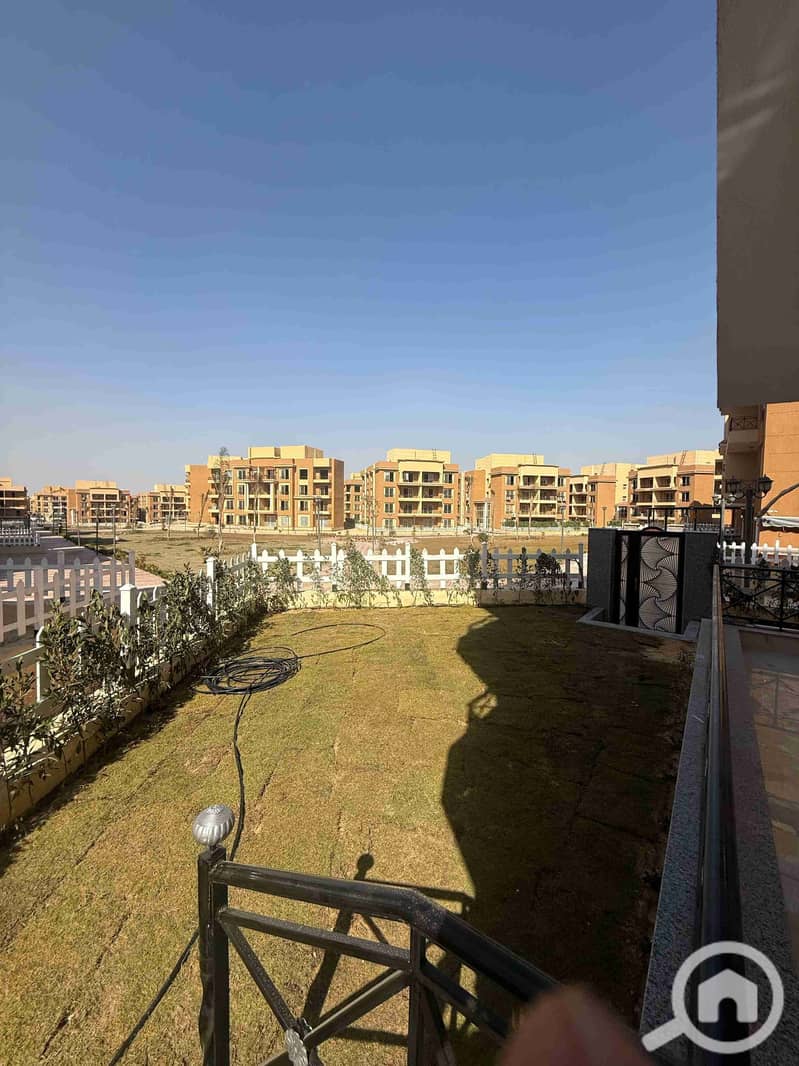 1000298521. jpg 1000298521. jpg