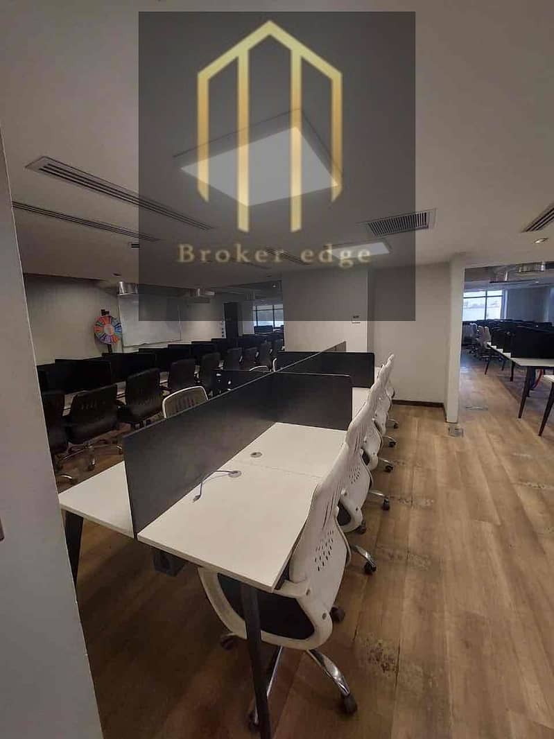 3 9726556c-d5ac-4be0-8bab-01b1ef61db3a. jpg