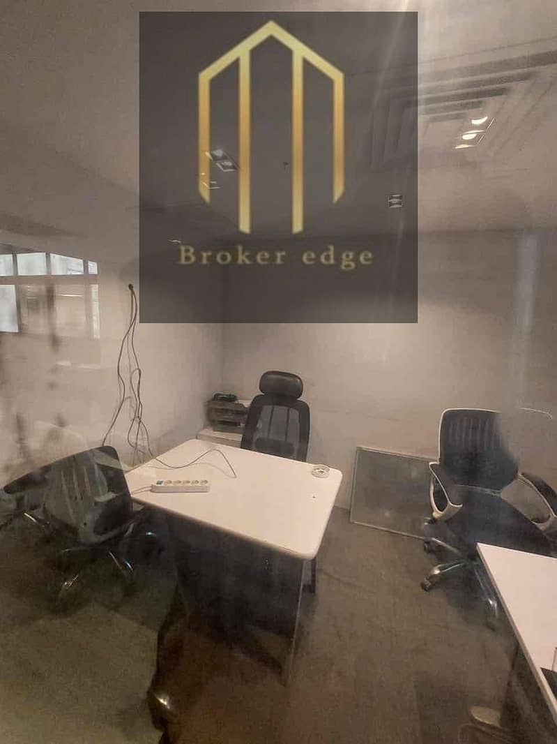 4 689be7d0-1021-4d14-aedb-8b8882506d46. jpg