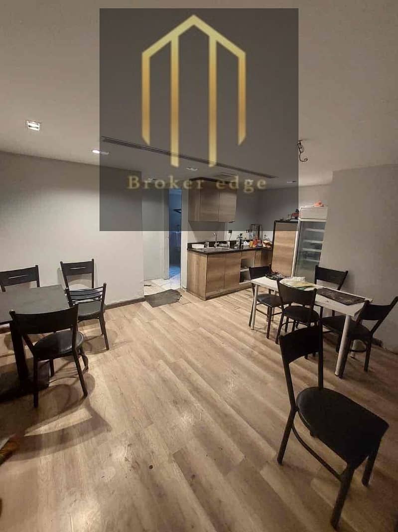 9 60e49bf0-5278-4f7b-b802-7197b4ab9112. jpg