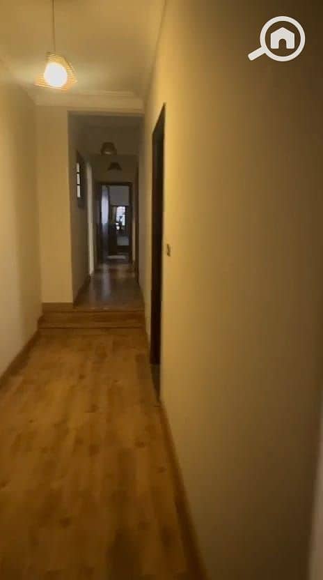 3 b6492626-8d07-4846-bfe9-83c78ef7569b. jpg