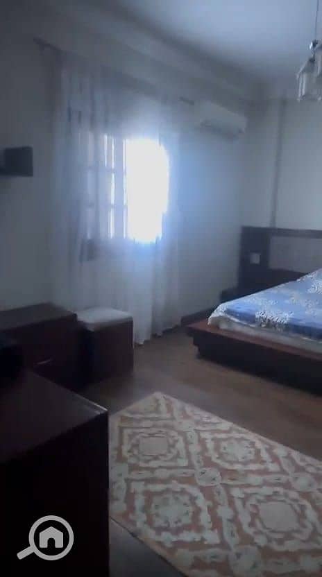 15 05abae8f-26ab-4326-a4a7-64d512352b15. jpg