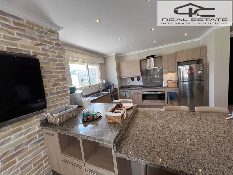 11 2025_07_01_05_00_IMG_8095. jpg