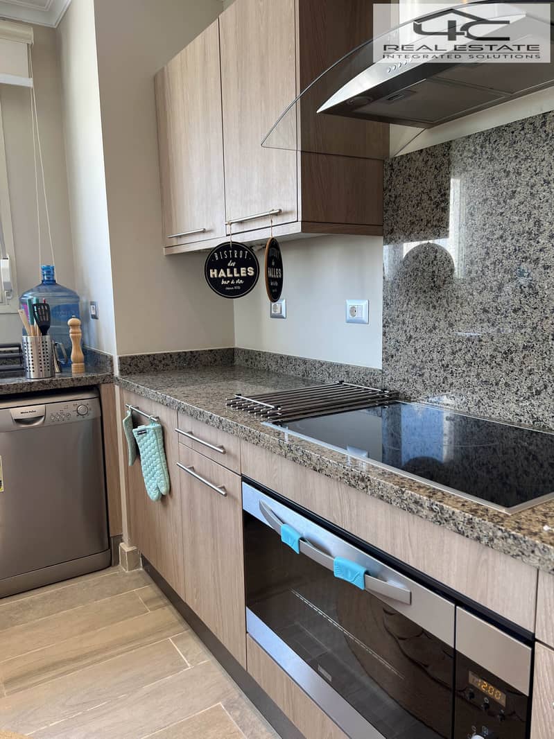 17 2025_07_01_04_59_IMG_8086. jpg