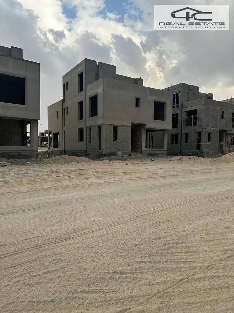 9 ff12bad8-2a79-4c05-a5ad-12e4b4157aad. jpeg