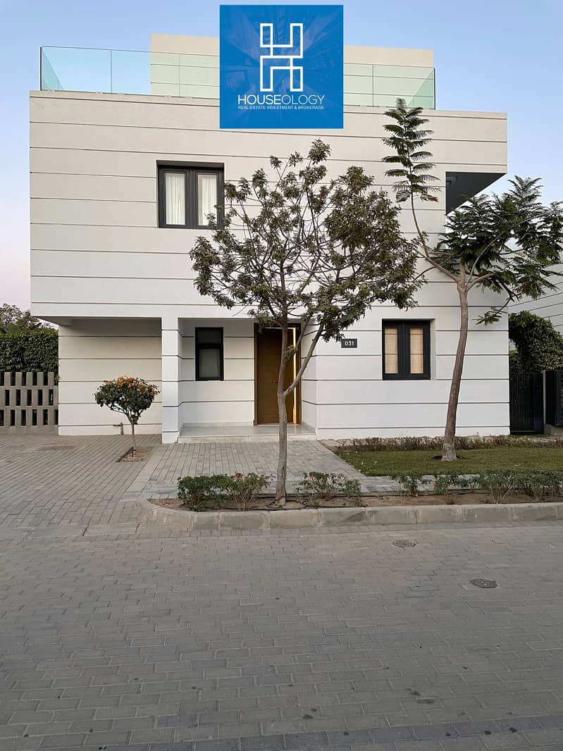 2 tempImageLTmq7O. jpg