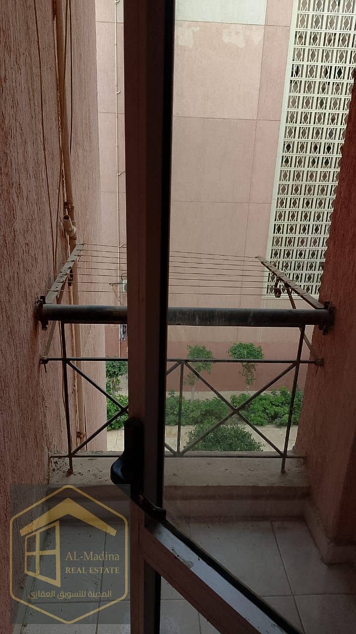 9 WhatsApp Image 2025-12-01 at 14.11. 41 (1). jpeg