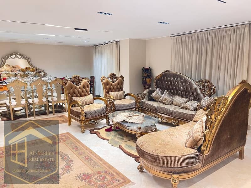 4 WhatsApp Image 2025-12-01 at 14.17. 44. jpeg