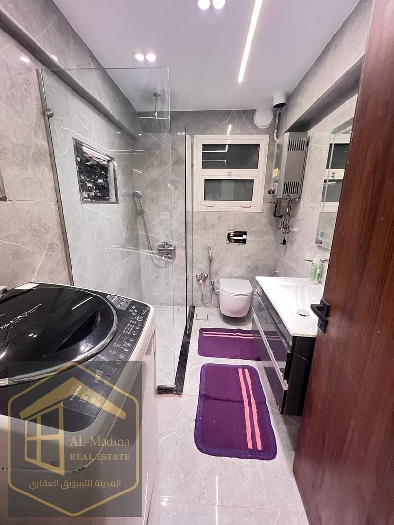 6 WhatsApp Image 2025-12-01 at 14.17. 49 (1). jpeg