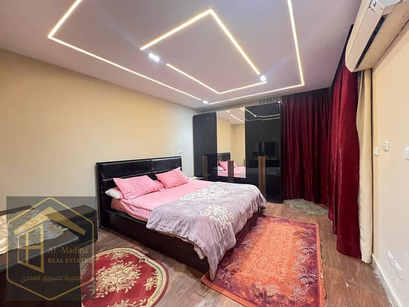 7 WhatsApp Image 2025-12-01 at 14.17. 50 (1). jpeg