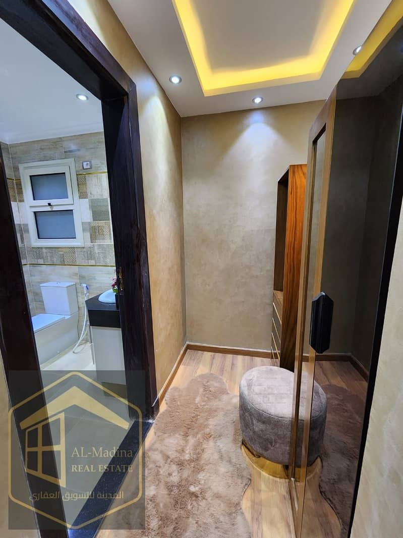 15 WhatsApp Image 2025-12-01 at 15.27. 46. jpeg