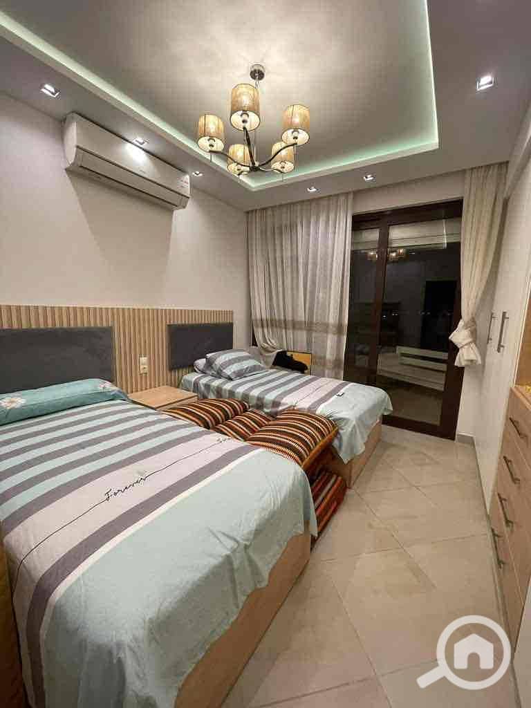 8 fe3c8b2c-21b7-4029-ab4a-10cd6fc68a84. jpg