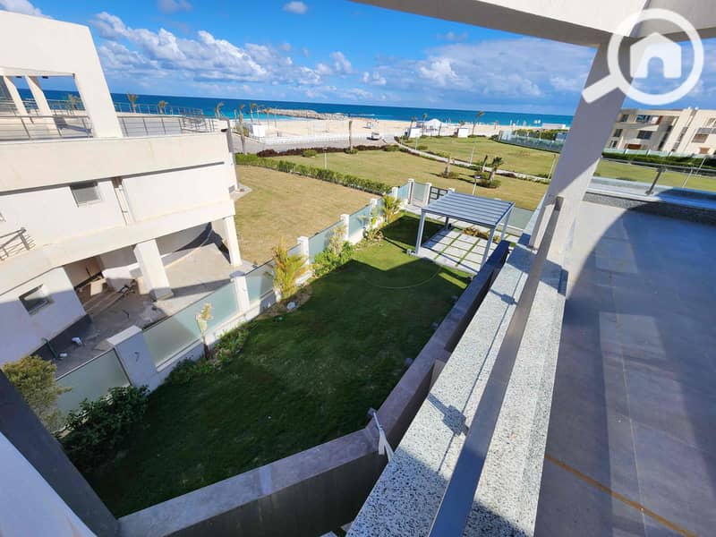 2 28826bcc-0e68-4e2c-b6a7-58cf4878c5d8. jpg