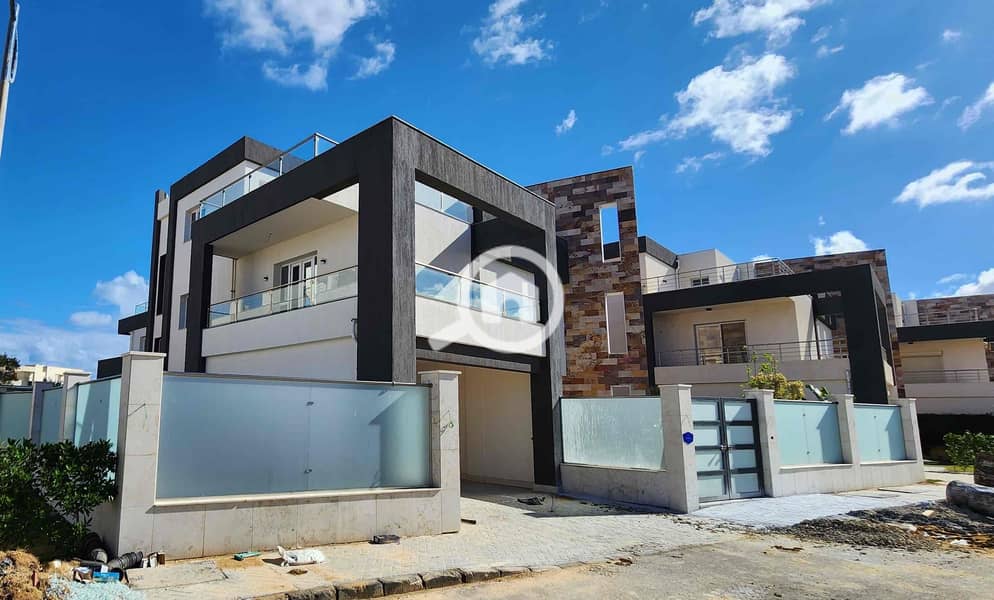 31 78d6dda8-5bbf-4ee6-9664-1e358a57f54b. jpg