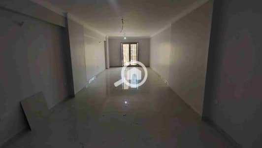 شقة 3 غرف نوم للايجار في سيدي جابر، الإسكندرية - 1000302595. jpg