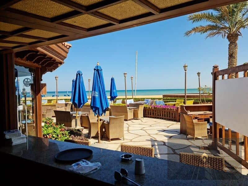 3 6fe4d4bd-f315-432f-a38f-3615e1fad621. jpg