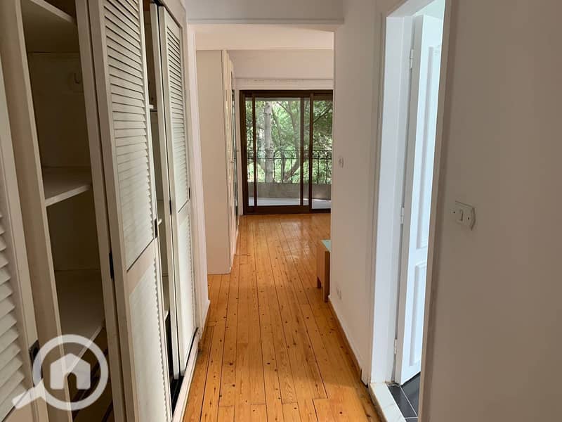 5 4da888d1-1ab4-4704-b89a-9d39229aefcb. jpeg