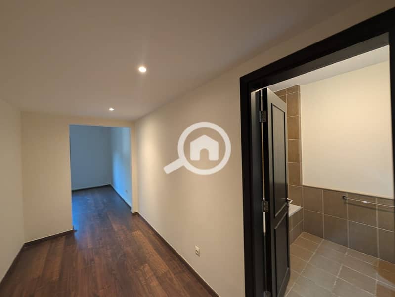 9 WhatsApp Image 2025-11-19 at 1.35. 43 PM. jpeg