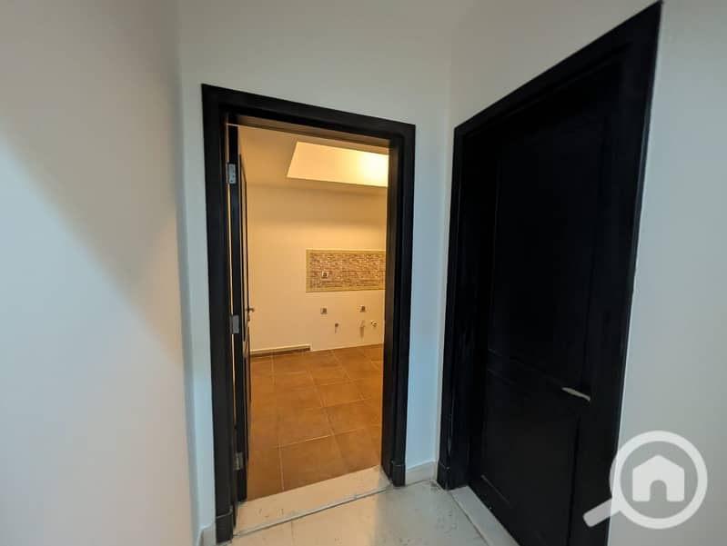 18 WhatsApp Image 2025-11-19 at 1.35. 45 PM (3). jpeg