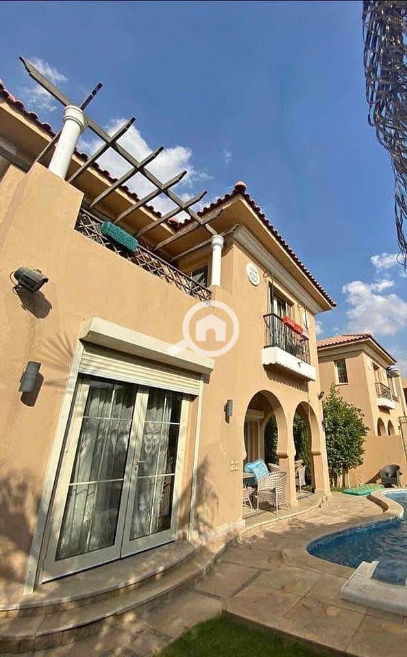 13 571022729_815149847550353_6160848363441388790_n. jpg