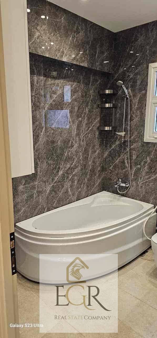 14 21125a37-0856-438f-bd91-618b2bd57b7b. jpg