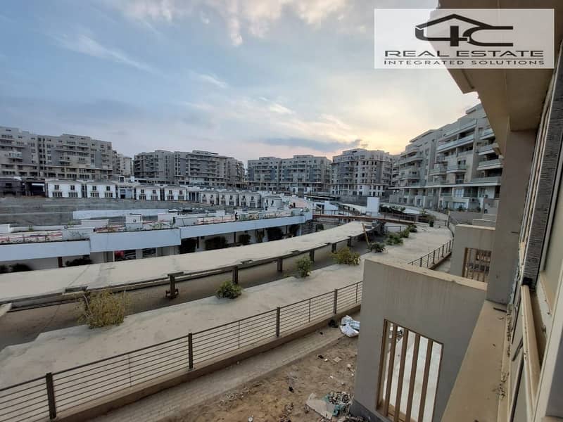 11 WhatsApp Image 2025-11-14 at 4.27. 41 PM. jpeg