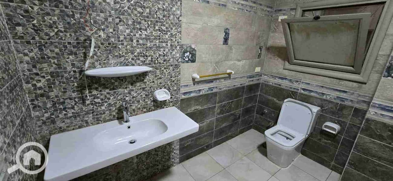 16 IMG-20251202-WA0051. jpg