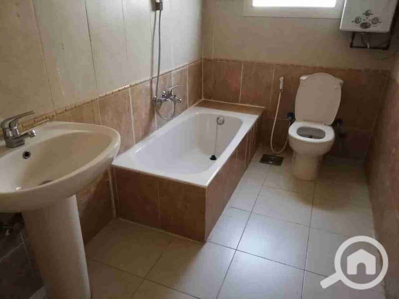 7 IMG-20251116-WA0063(6). jpg