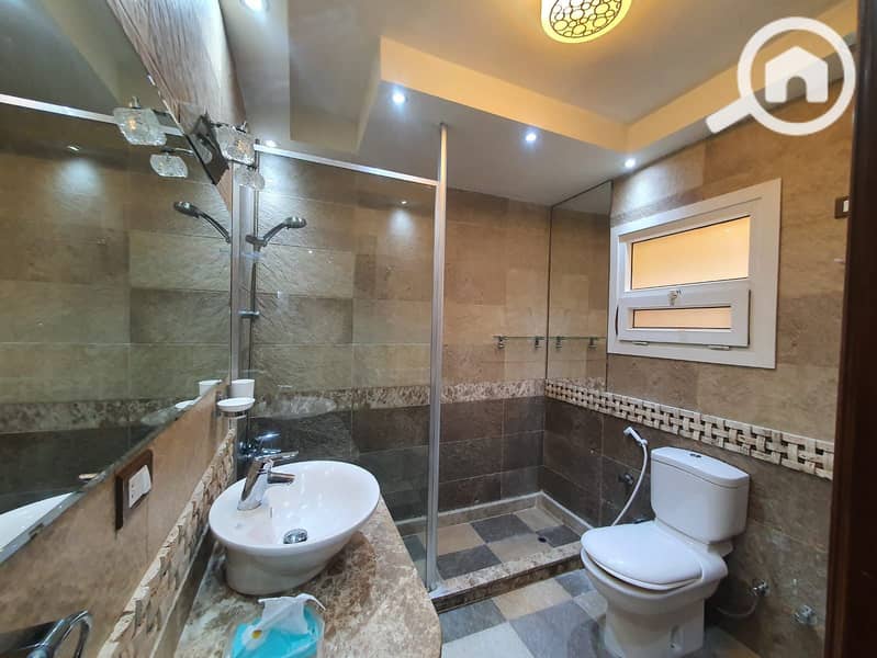 4 WhatsApp Image 2025-11-15 at 1.36. 54 PM(1). jpeg