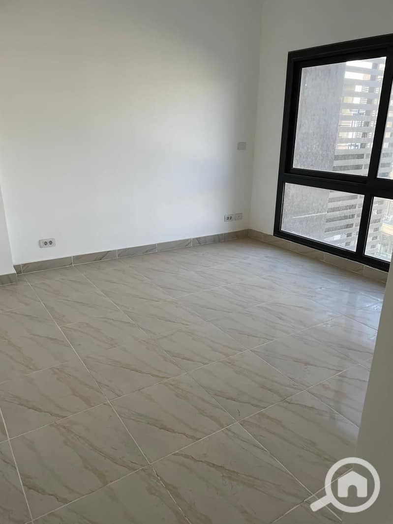 5 d7aa886f-093b-4273-80c8-971f2245273e. jpg