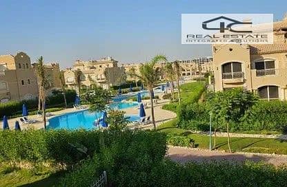 2 8232027-4a9d1o. jpg