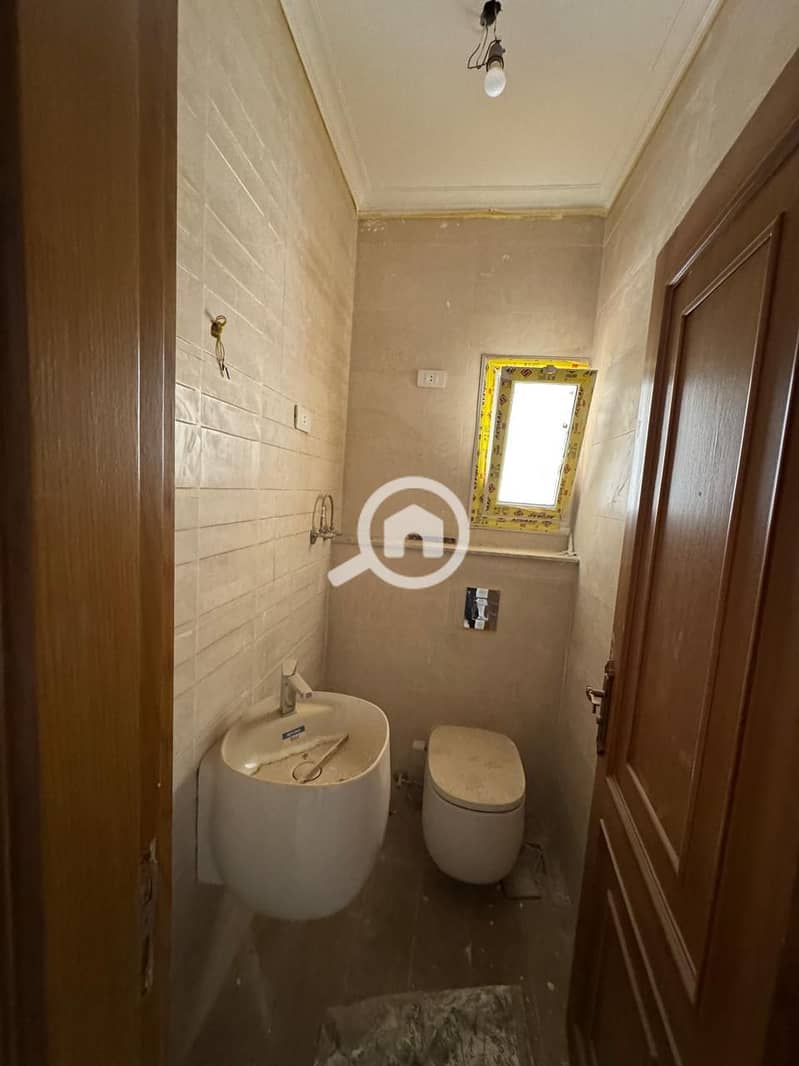 6 9d43a38b-a19d-45ce-bc73-60e145040317. jpeg